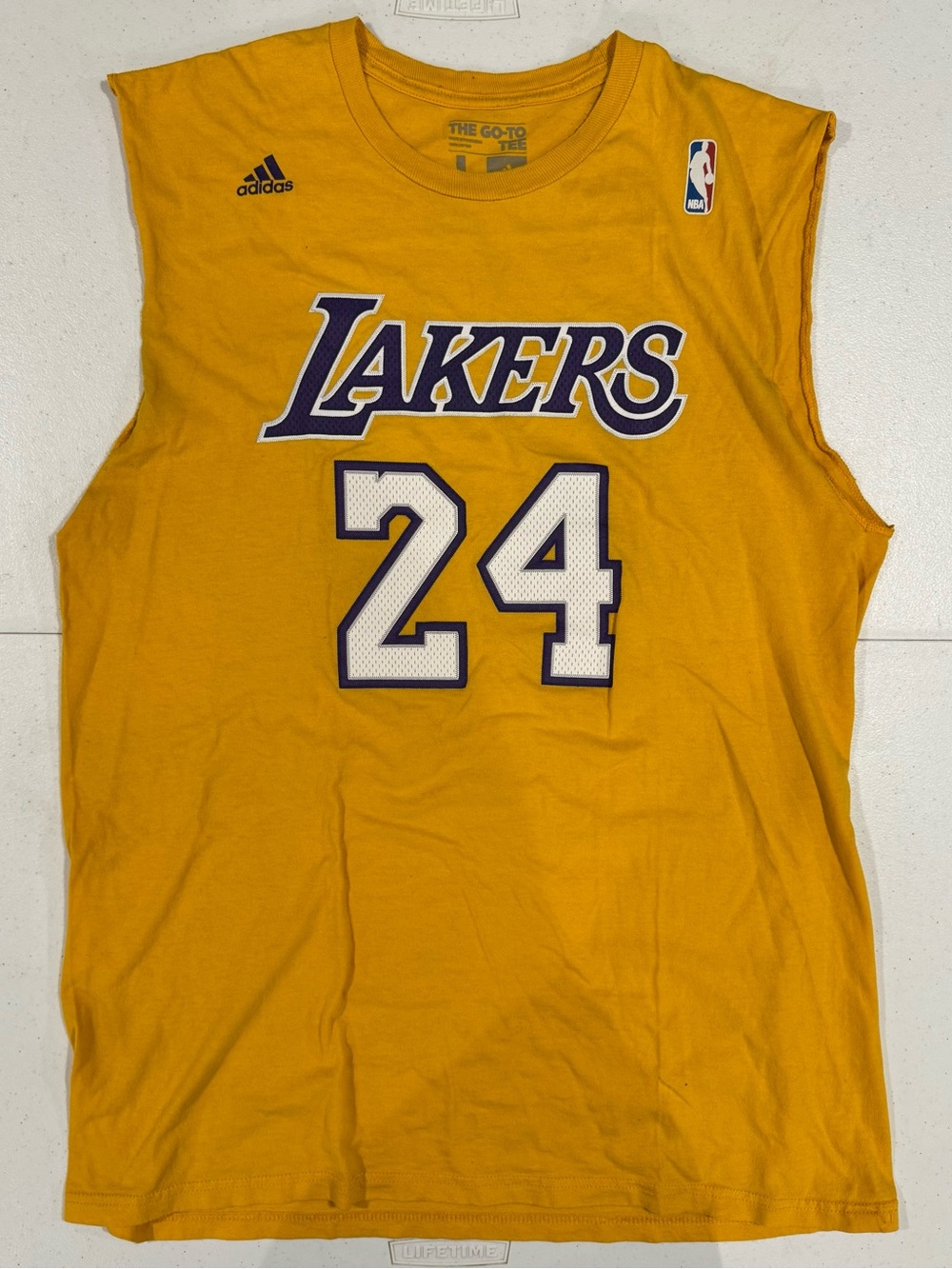 Vintage Adidas Los Angeles Lakers Kone Bryant #24 sleeveless t shirt size large